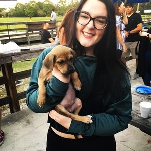 Meet your Posher, Rebecca